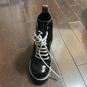 Louis Vuitton star trail ankle trail